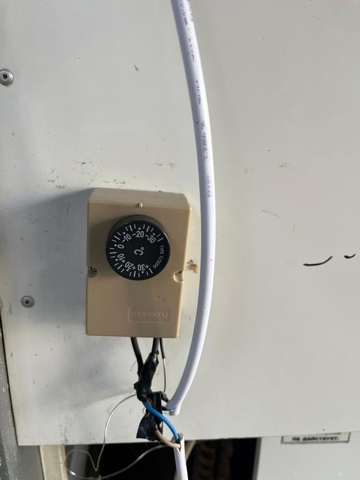 Продам ветриный халодильники