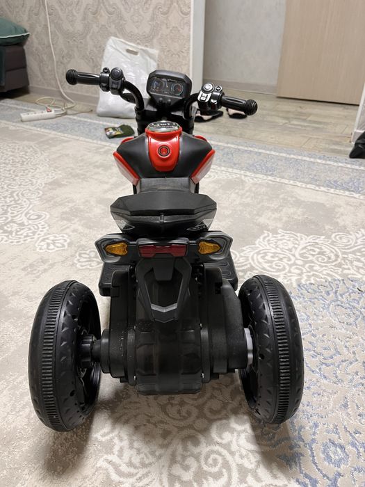Детский мотоцикл с зарядкой