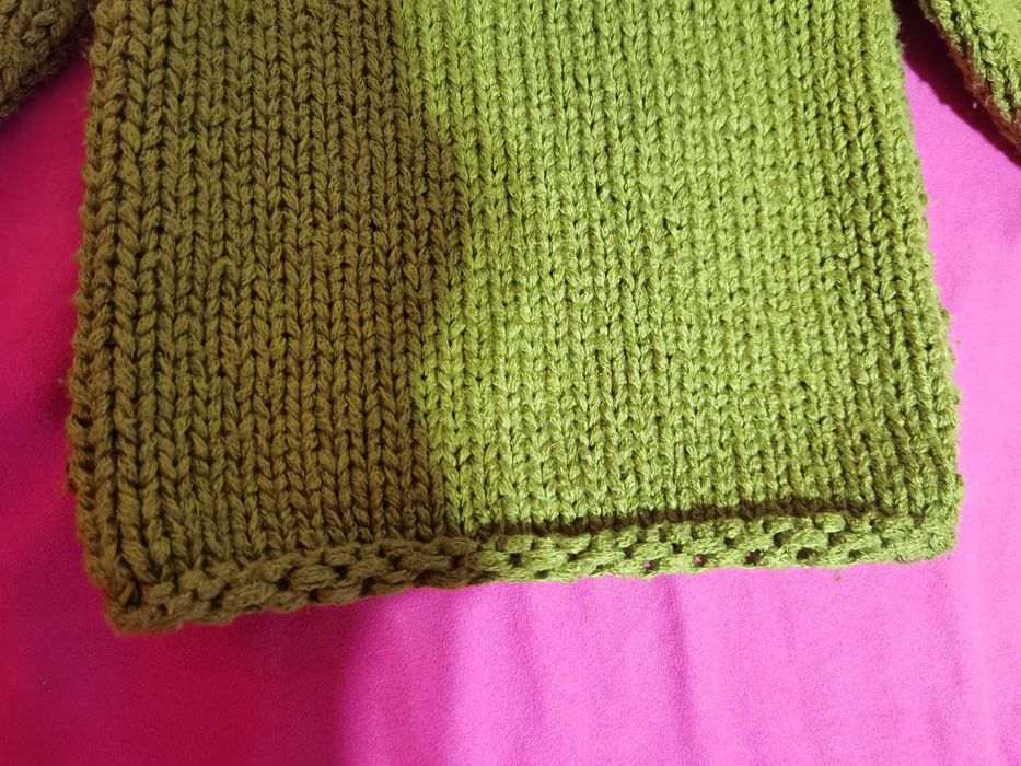 Детски ръчно плетен пуловер за 2-3г дете