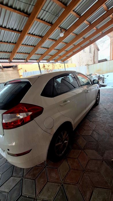 Продаю ЗАЗ Форза 2013г