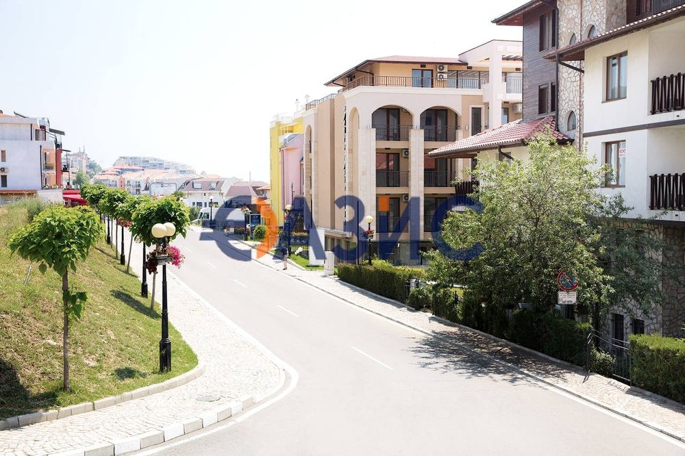 Продава се Двустаен апартамент в Бургас, Сарафово - 67 кв.м за 1642 €/кв.м - Снимка #9