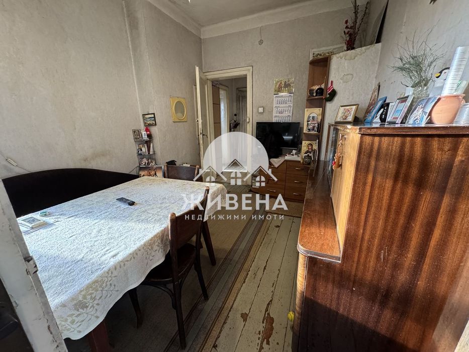 Продава се Тристаен апартамент в Варна, Център - 119 кв.м за 2513 €/кв.м - Снимка #4