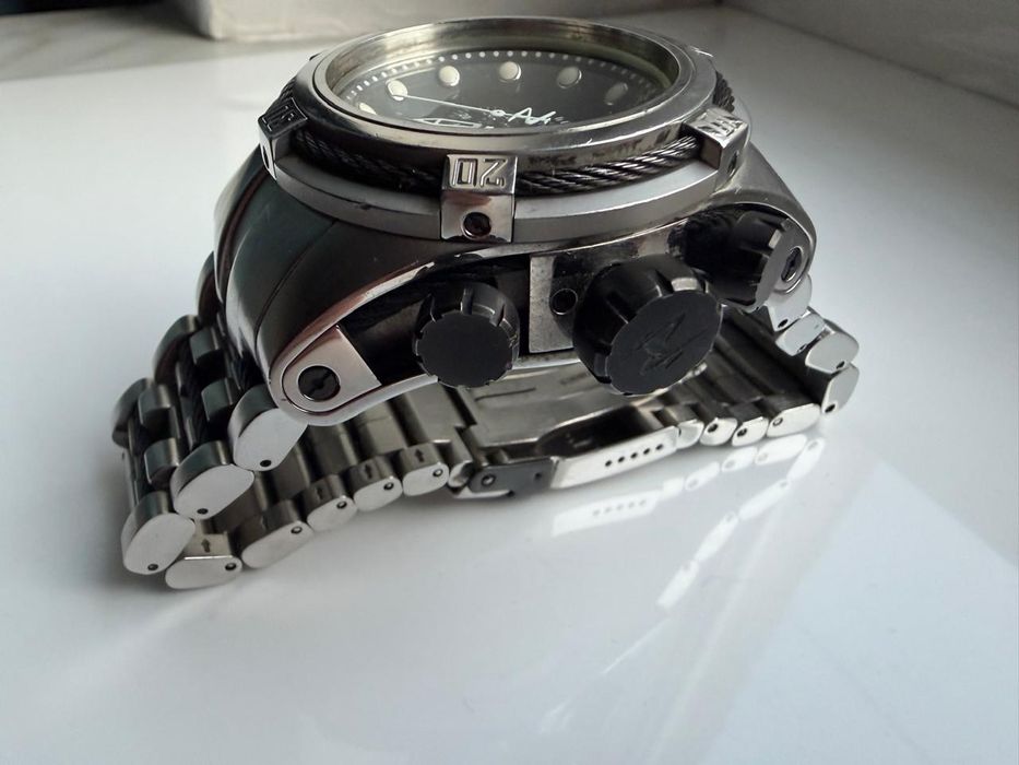 Оригинальные швейцарские часы Invicta Zeus Bolt