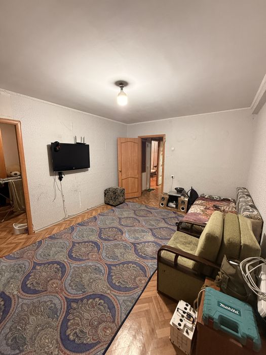 Продам 3-комнатную квартиру