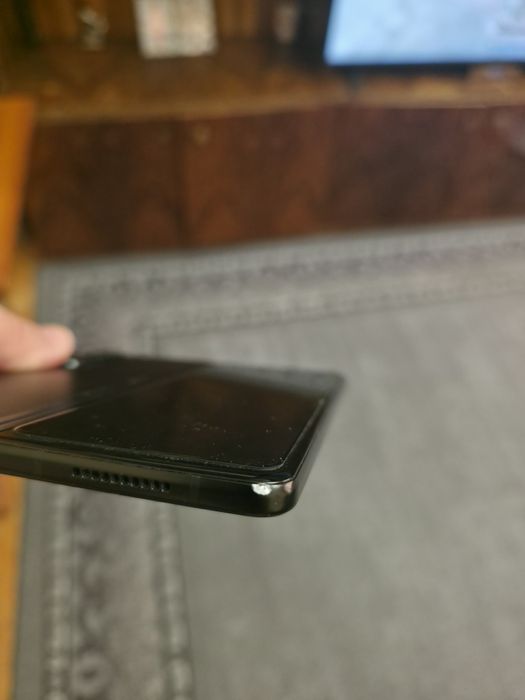 Samsung  Galaxy ZFold 3