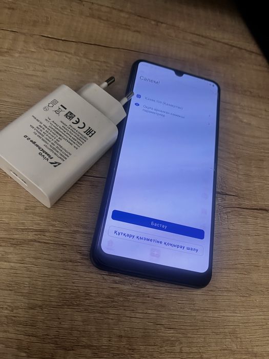 Продам Vivo v21e,без гарантий