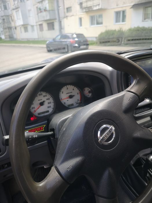 Nissan navara d22