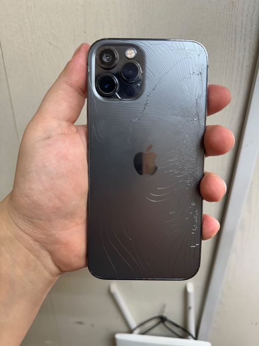 Продам айфон 12про, iphone 12 pro