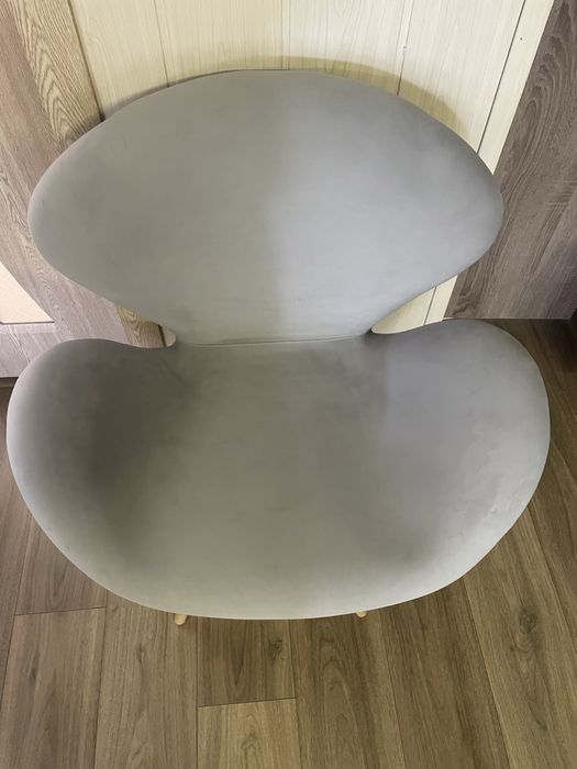 Дизайнерски стол, кресло, седалка, модел swan chair