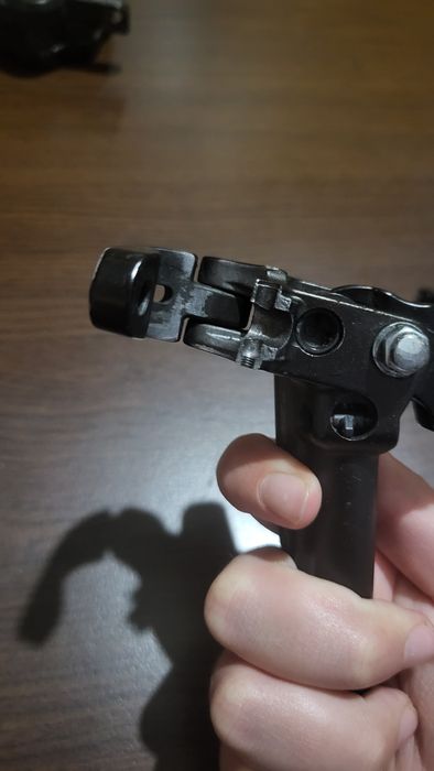 Спирачка  задна Zee 4 бутална  (Виж описанието)