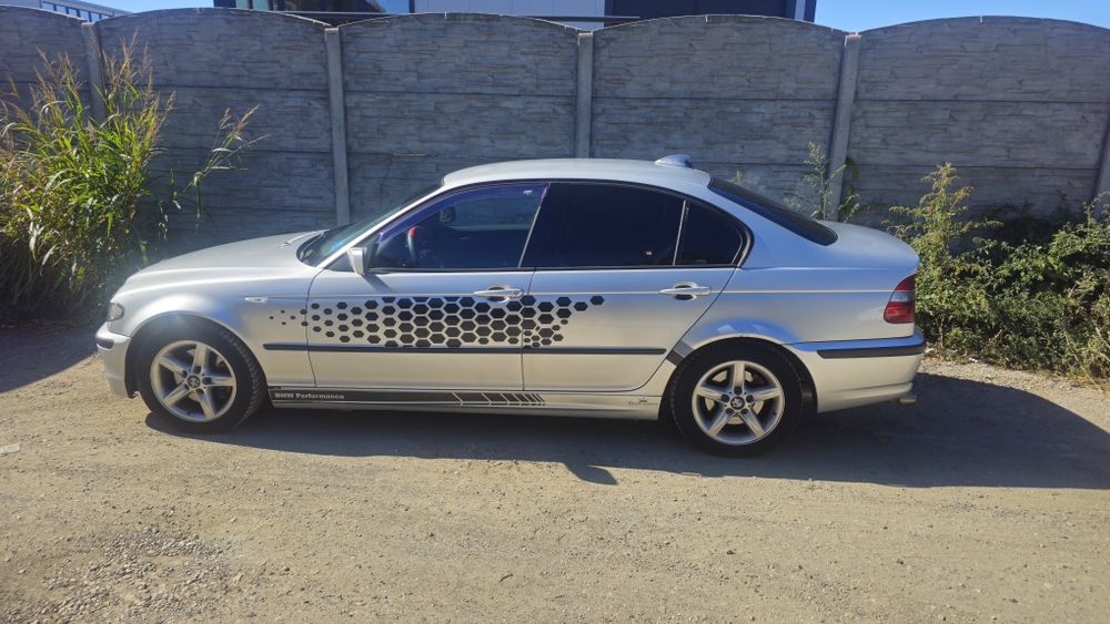 BMW 3 Series 2003 — imagine 4