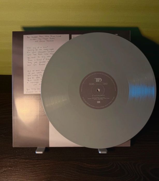 Taylor Swift Vinyl -The tortured Poets