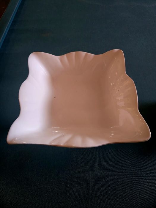 Ваза белая в коробке