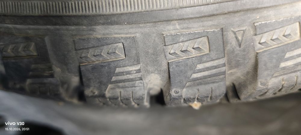Авто шины комплект 225/60/17