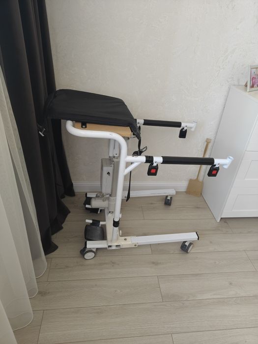 Продам подъёмник на пульте