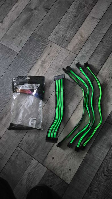 Carcasa Thermaltake suppressor f31