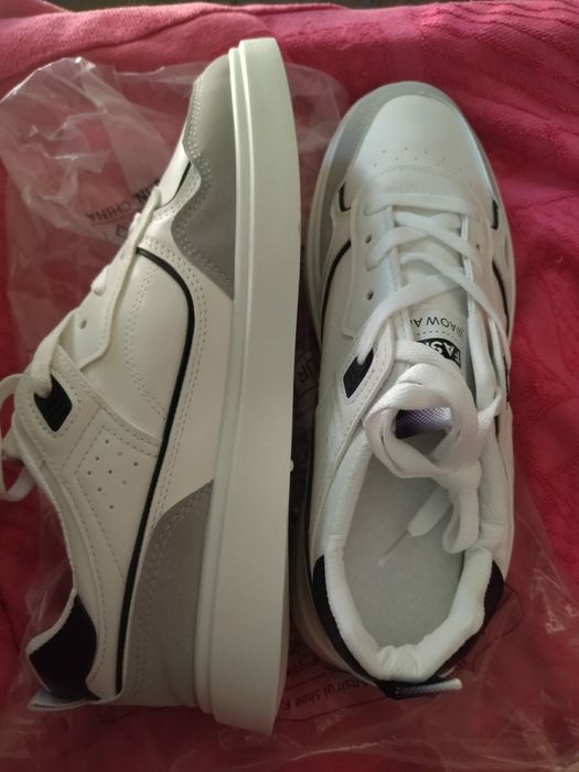 Кроссовки мужские