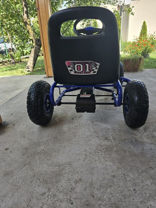Kart cu pedale 3-8 ani