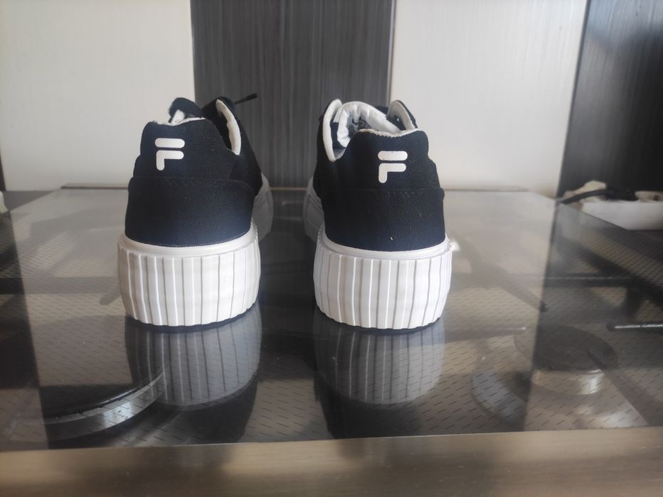 Pantofi sport dama Fila  noi marimea 39