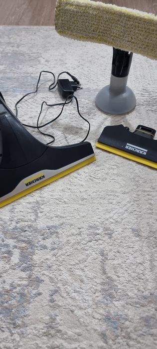 Устройство для мойки окон