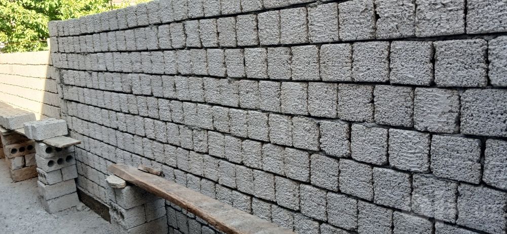 Shlakablok terish.Beton quyish xizmatlari mavjud