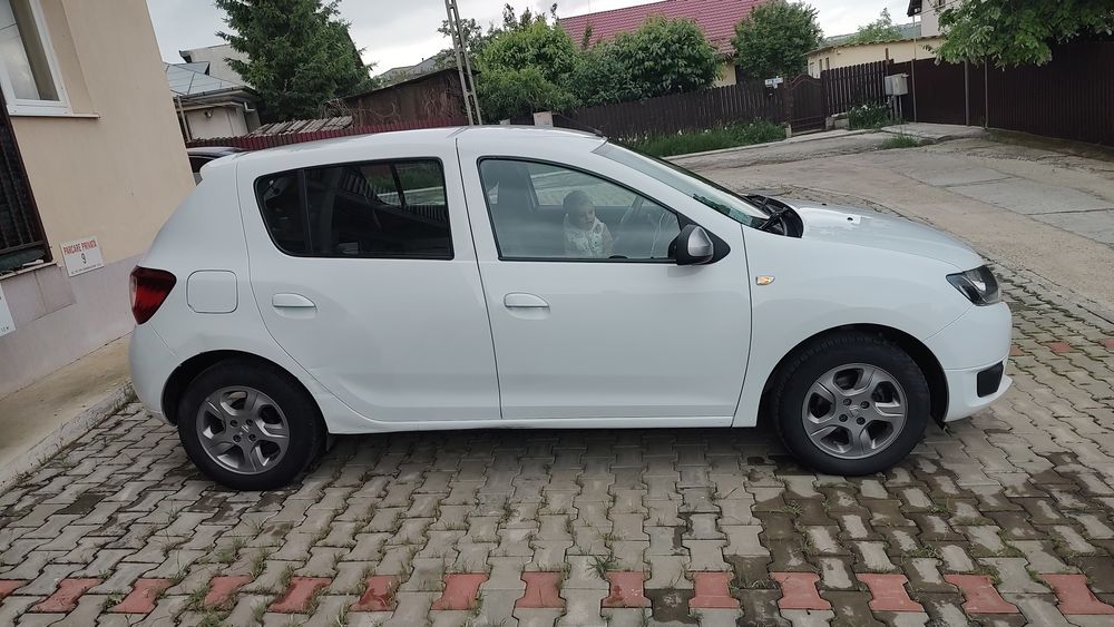 Vand dacia Sandero