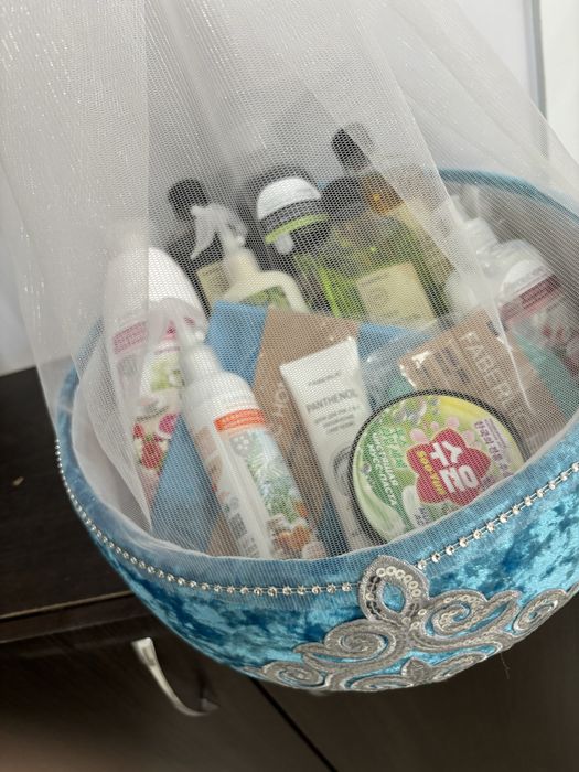 Готовая  корзина с продукцией Фаберлик