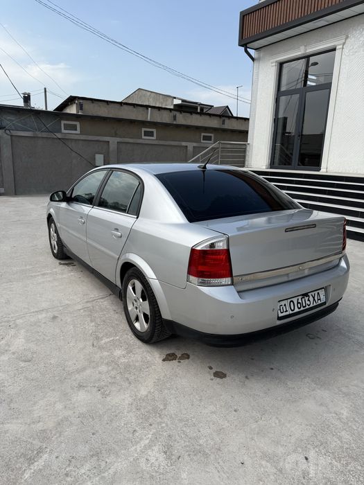 Opel VECTRA 2.2 idyal