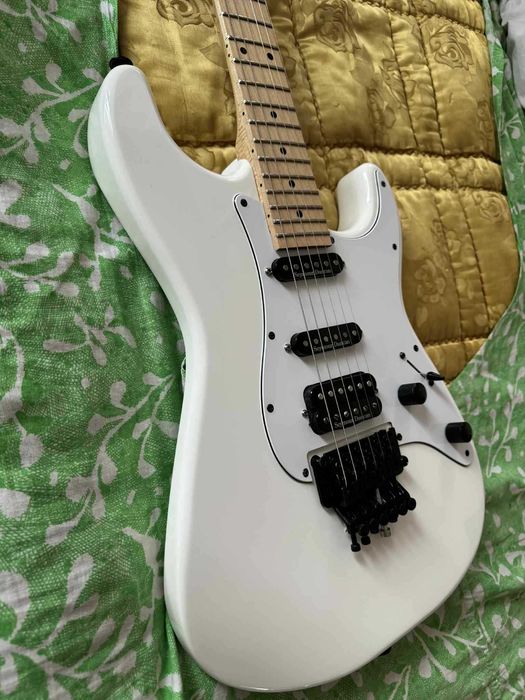 Jackson Adrian Smith Signature SDX Snow White