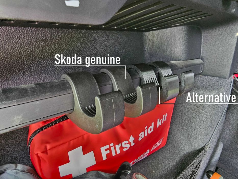 Куки за релсата в багажника на Skoda Kodiaq, Karoq, Yeti