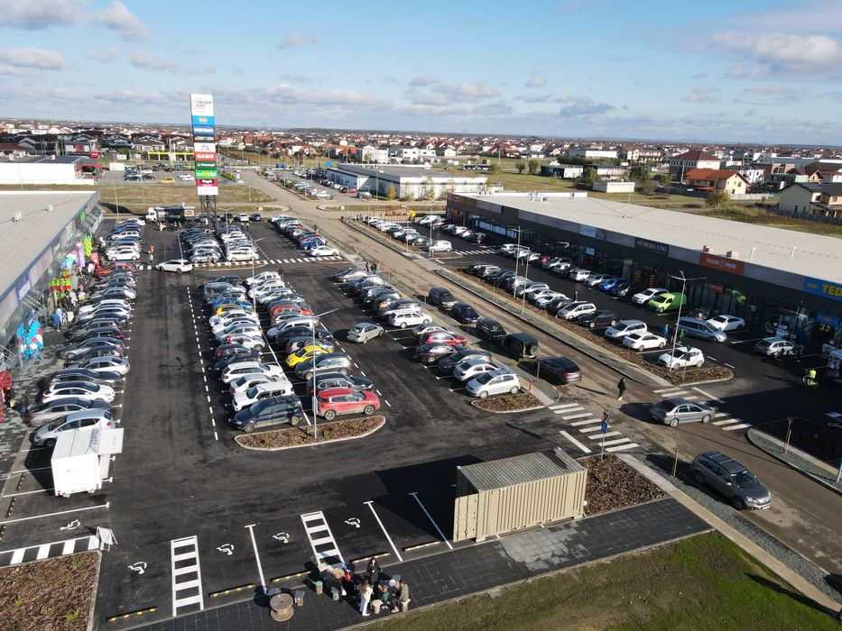 Inchirere spatiu comercial 120 mp - Funshop Park Mosnita (Timis)