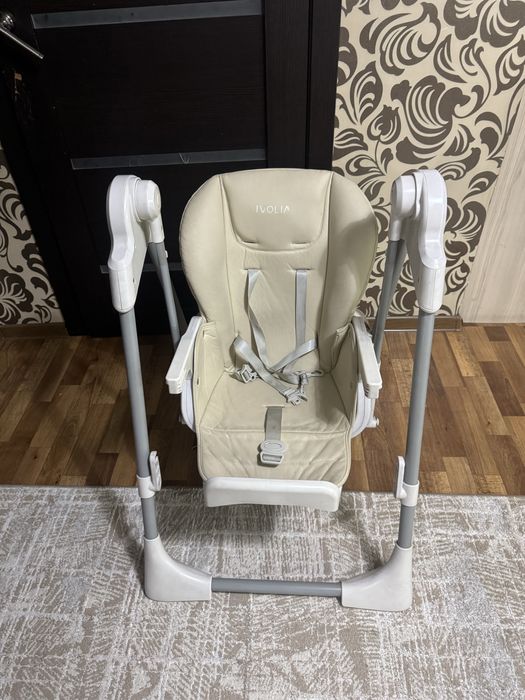 Детский стол для кормления