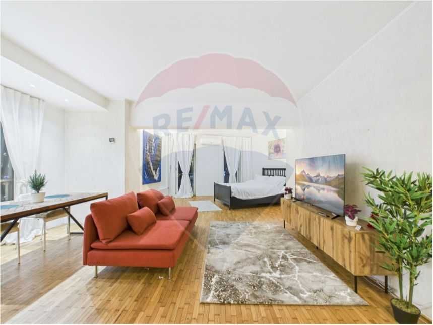 De inchiriat, ap. cu doua camere, Calea Victoriei, 1-5, 600 euro/luna