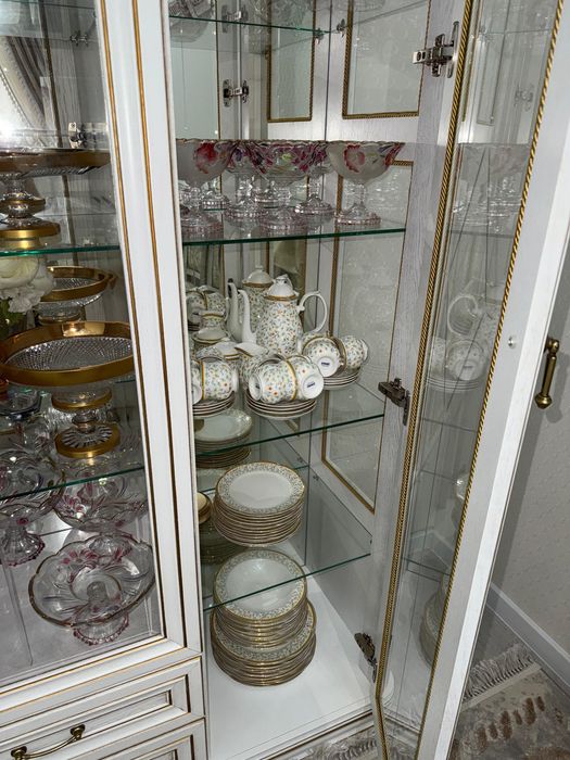 Продаётся горка  (витрина ) для зала