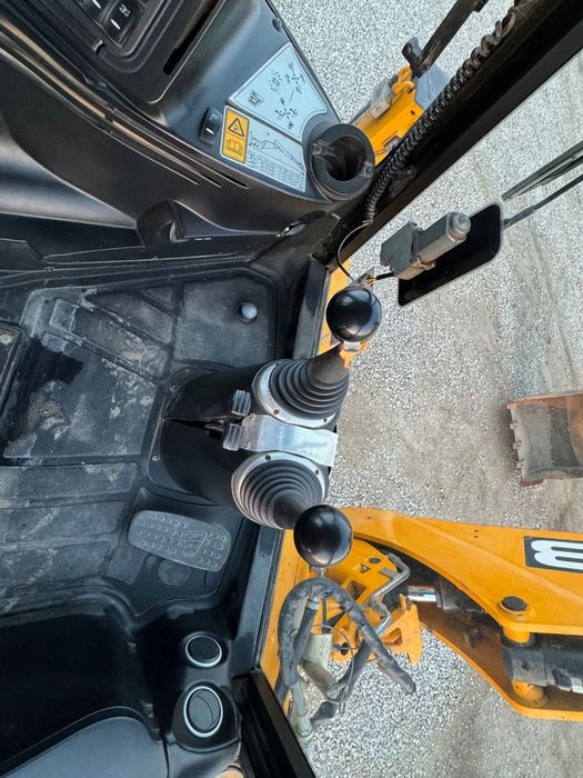 Kомбиниран багер JCB 3CX |  4x4 | 6-в-1