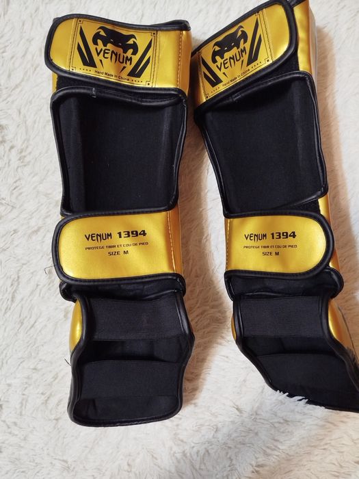 футы, VENUM, кожаные