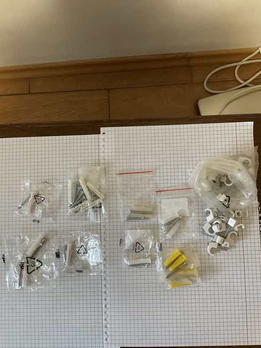 Suport din cauciuc auto,suruburi,holsuruburi,foarfeca,suruburi fixare