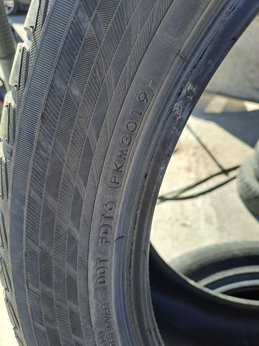 Гуми 295 40 21 продава