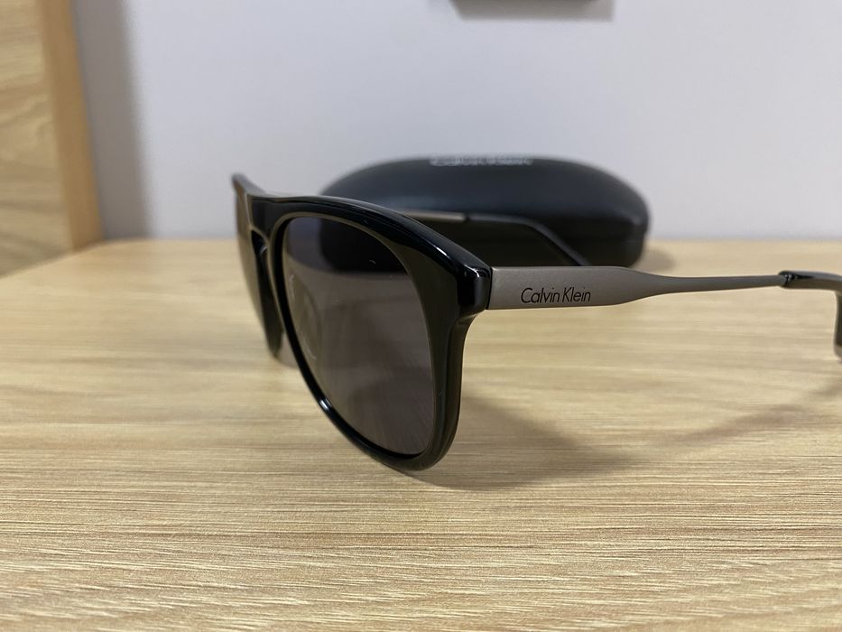 Слънчеви очила Calvin Klein CK4320S 001