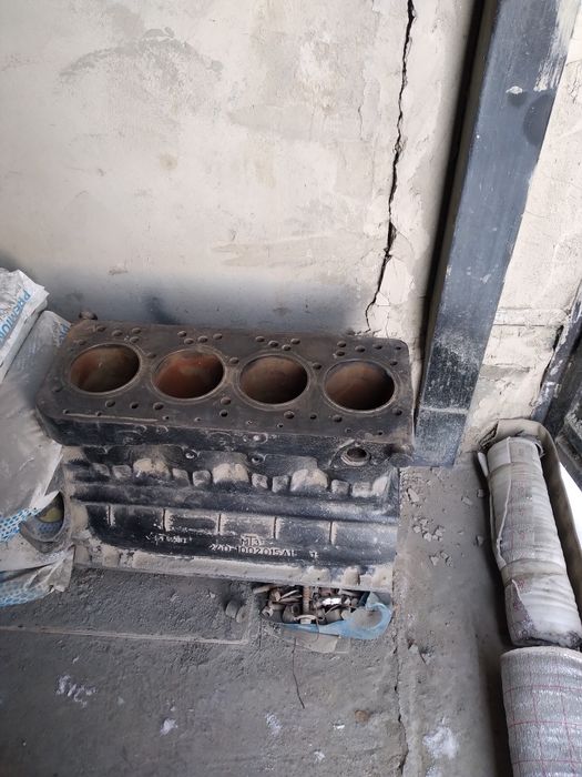 Продам МТЗ 80 с гильзами