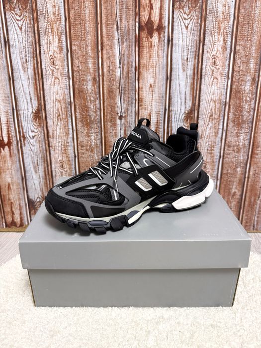 Balenciaga Track Grey Black Galati • OLX.ro
