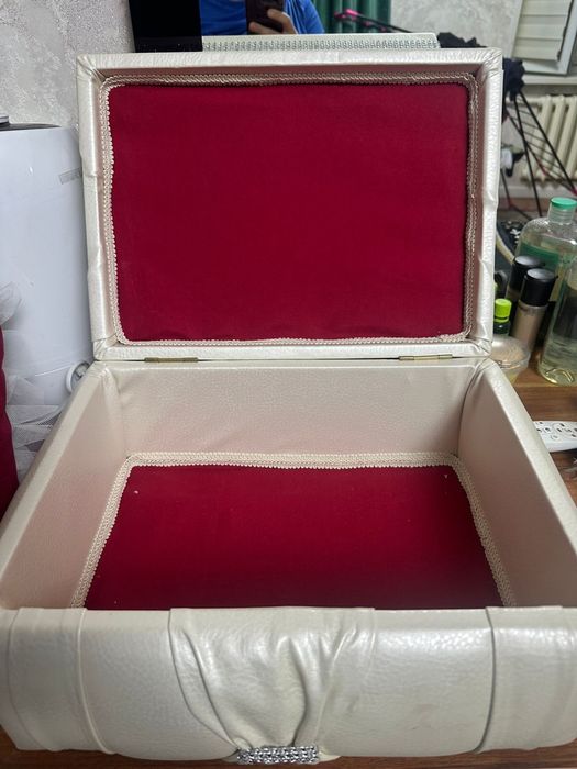 Продам мини сундук в хорошем состоянии дял украшения