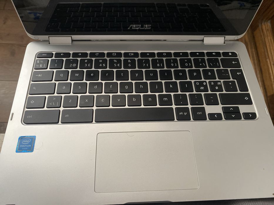 Asus Chromebook C302C