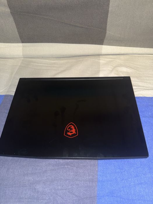 Se vinde oferta super buna Leptop RTX 4060 MSI