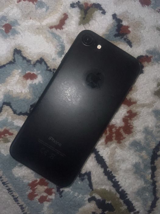 iphone 7  32gb akb 71% срочно сатамын