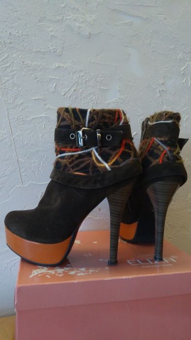 Ботуши 36 , 37 , 38 номер