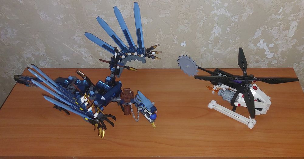Lego Ninjago 2521 "Lightning Dragon Battle"