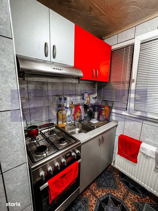 Vanz Are 3 Camere Zona Fizicienilor | Bloc Anvelopat | Centrala |