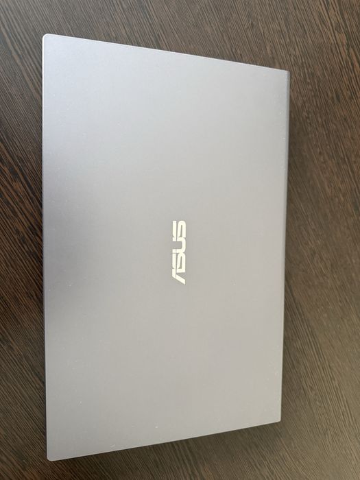 Asus X515 JA - i7 / 16 gb / 512 gb