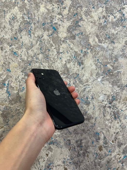 Айфон 11  128гига 73%…..